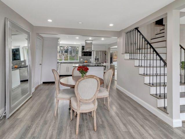 216 Lynn Fells Pkwy, Saugus, MA 01906