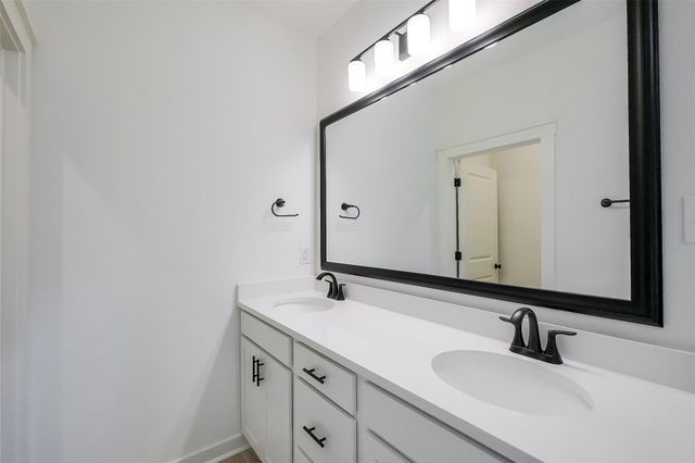 814 Countryside Glade Lane, Bonney, TX 77583