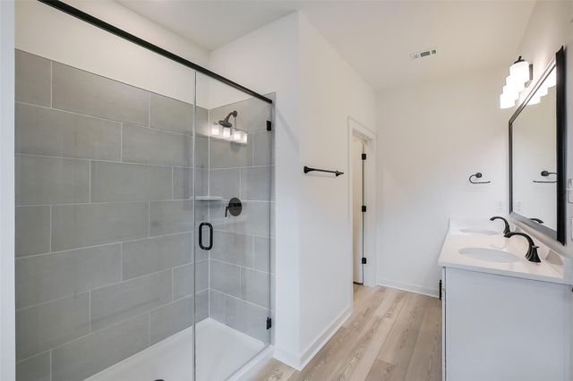 814 Countryside Glade Lane, Bonney, TX 77583