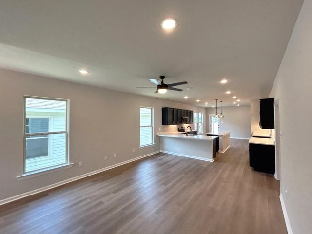 814 Countryside Glade Lane, Bonney, TX 77583