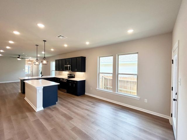 814 Countryside Glade Lane, Bonney, TX 77583