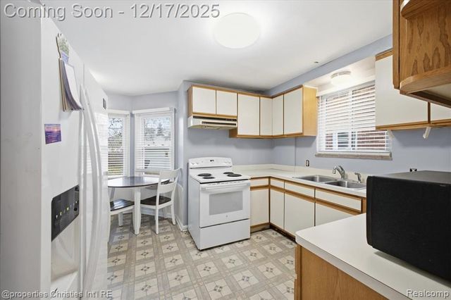 18945 Littlefield Street, Detroit, MI 48235