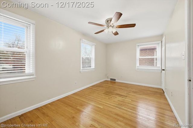 18945 Littlefield Street, Detroit, MI 48235