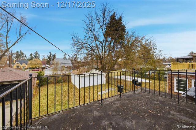 18945 Littlefield Street, Detroit, MI 48235