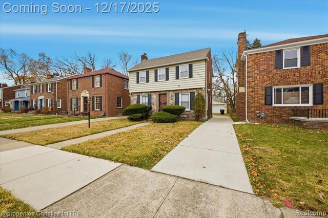 18945 Littlefield Street, Detroit, MI 48235