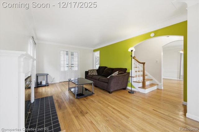 18945 Littlefield Street, Detroit, MI 48235