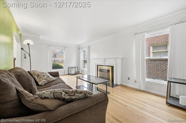 18945 Littlefield Street, Detroit, MI 48235