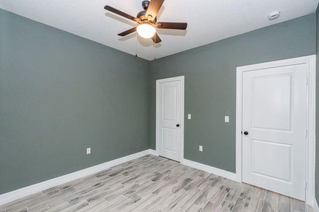 218 Brown Street, West Columbia, TX 77486