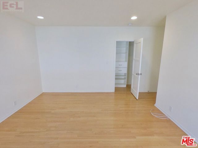 10749 Wellworth Avenue, Los Angeles, CA 90024