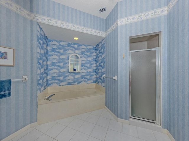 737 POND LILY WAY, Venice, FL 34293