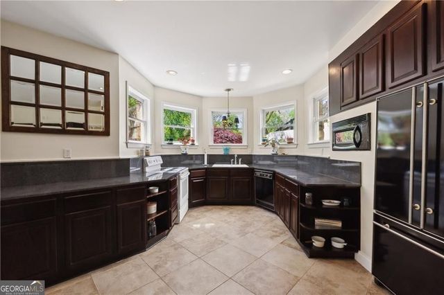 2230 Henry Scott Road, Ball Ground, GA 30107