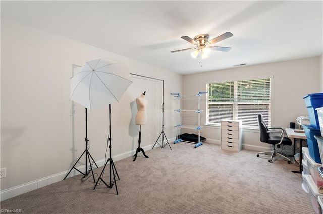 1826 Castle Gate Court, High Point, NC 27265