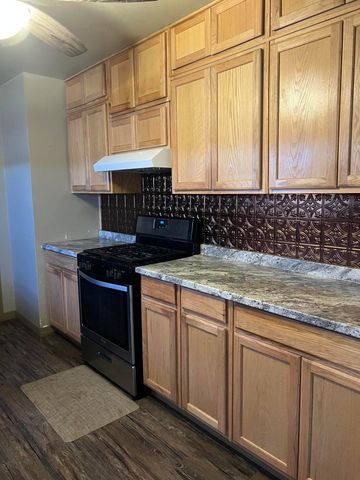 812 W Reinken Avenue, Belen, NM 87002