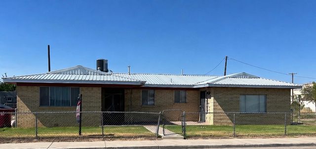 812 W Reinken Avenue, Belen, NM 87002