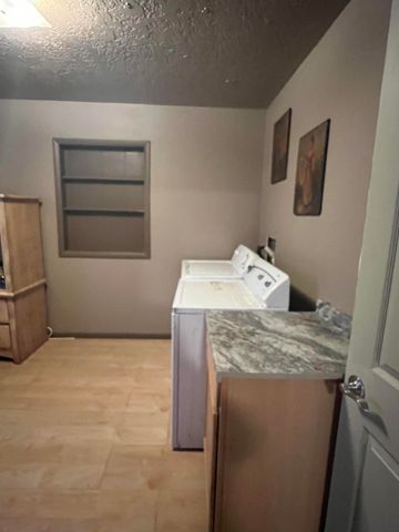 812 W Reinken Avenue, Belen, NM 87002