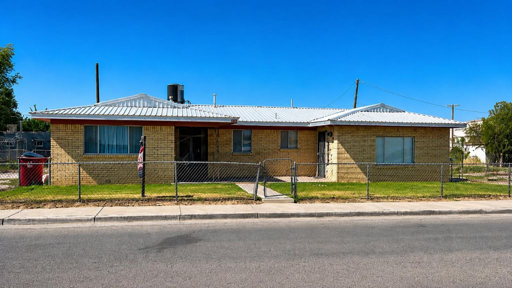 812 W Reinken Avenue, Belen, NM 87002
