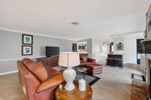 11939 Brook Meadows Lane, Stafford, TX 77477