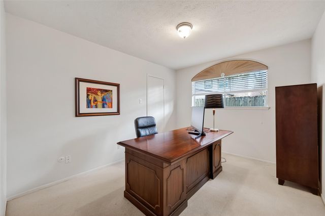 11939 Brook Meadows Lane, Stafford, TX 77477