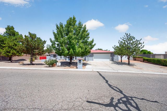 1400 Hillside Drive SW, Los Lunas, NM 87031