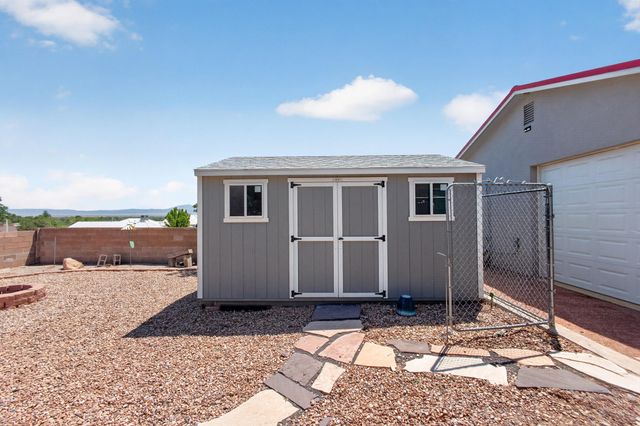 1400 Hillside Drive SW, Los Lunas, NM 87031