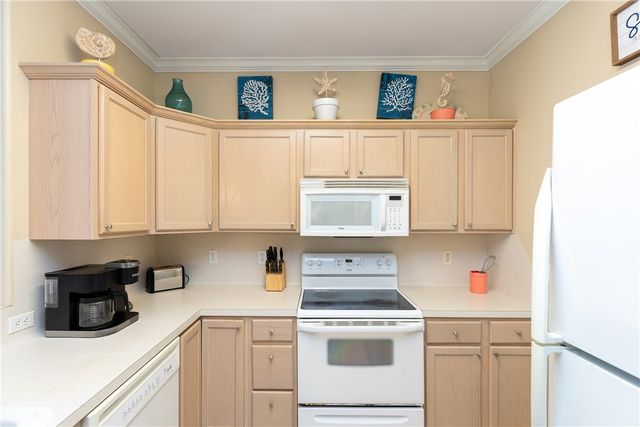 15102 Leeward Dr 702, Corpus Christi, TX 78418