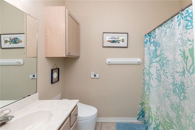 15102 Leeward Dr 702, Corpus Christi, TX 78418