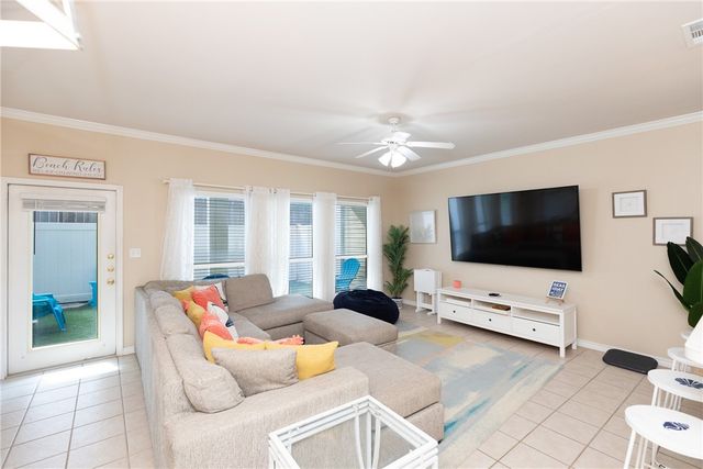 15102 Leeward Dr 702, Corpus Christi, TX 78418