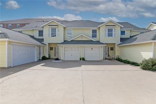 15102 Leeward Dr 702, Corpus Christi, TX 78418