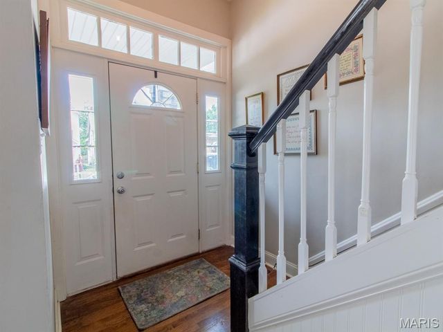 6454 Virginia Avenue, St Louis, MO 63111