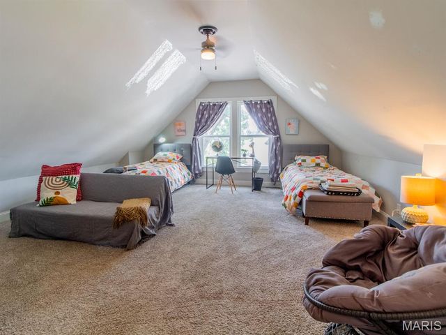 6454 Virginia Avenue, St Louis, MO 63111