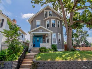 6454 Virginia Avenue, St Louis, MO 63111