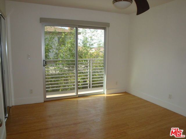 4515 McConnell Avenue 4, Los Angeles, CA 90066