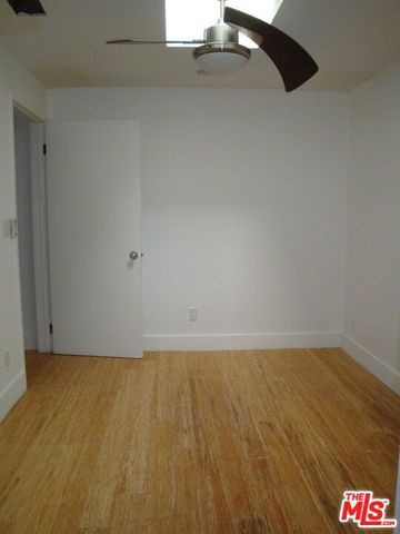 4515 McConnell Avenue 4, Los Angeles, CA 90066