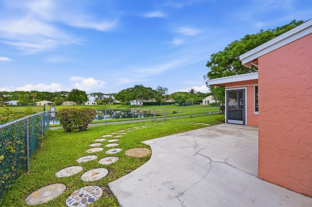 8131 Country Park Drive, Boca Raton, FL 33433