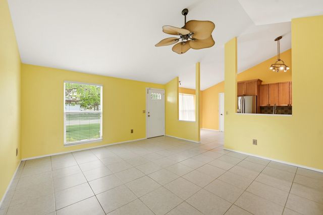 8131 Country Park Drive, Boca Raton, FL 33433