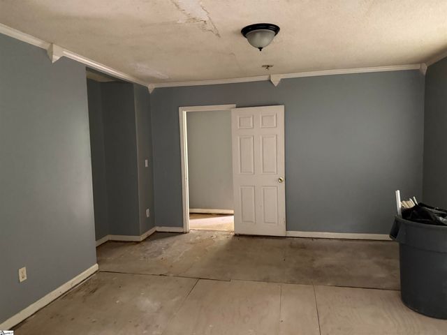 125 Terry Road, Fountain Inn, SC 29644