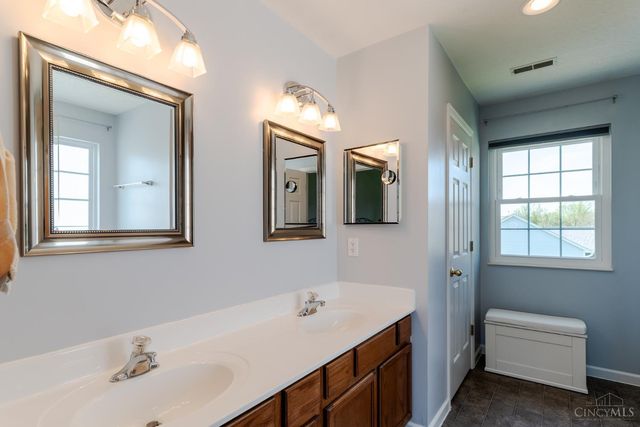 6105 Misty Creek Drive, Goshen Twp, OH 45140