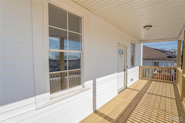 105 E Roosevelt Avenue, Union, MO 63084