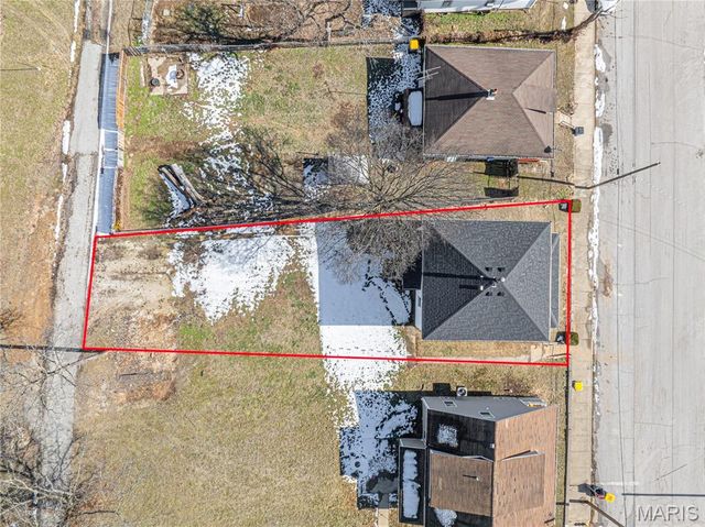 105 E Roosevelt Avenue, Union, MO 63084