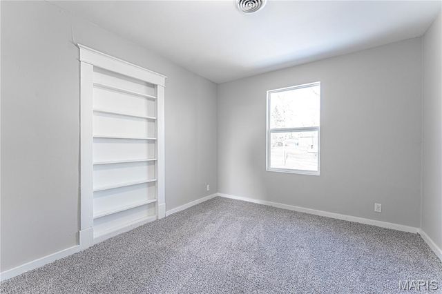 105 E Roosevelt Avenue, Union, MO 63084