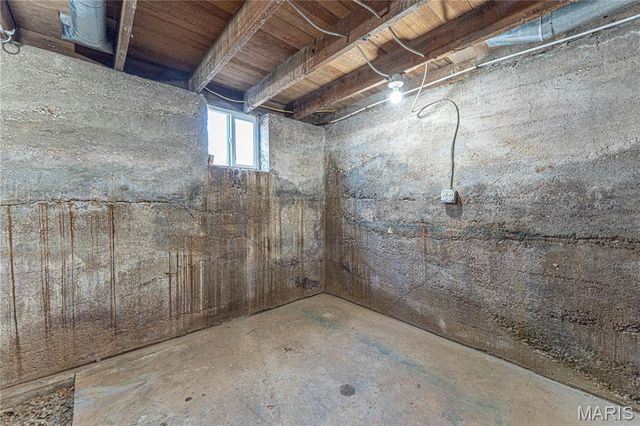 105 E Roosevelt Avenue, Union, MO 63084