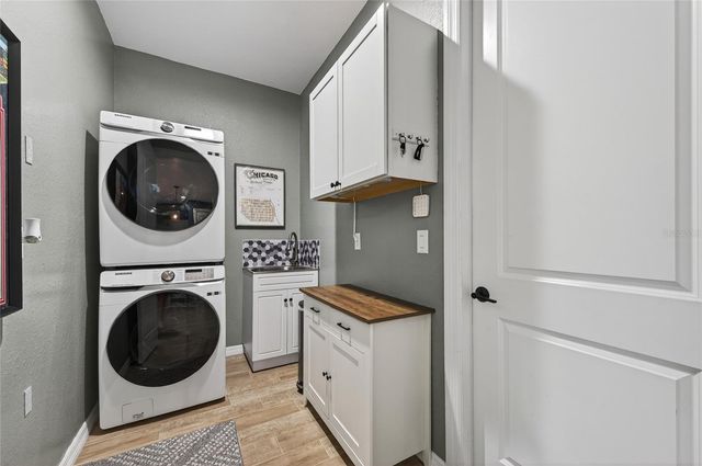 2967 JOHANNESBERG ROAD, North Port, FL 34288