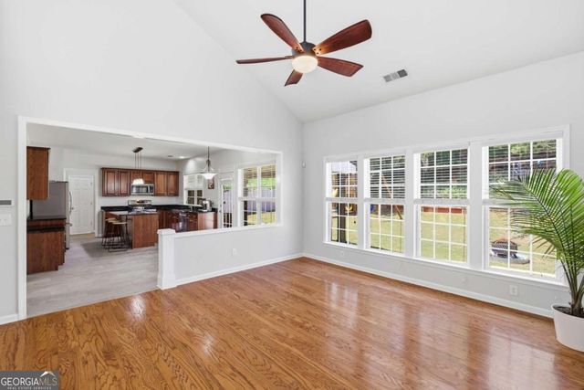 210 Revillion Way, Woodstock, GA 30188