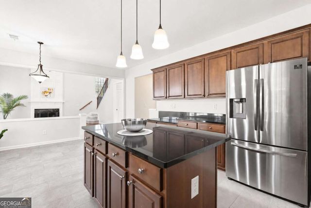 210 Revillion Way, Woodstock, GA 30188