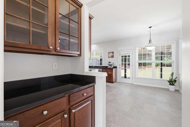 210 Revillion Way, Woodstock, GA 30188