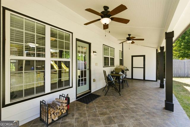 210 Revillion Way, Woodstock, GA 30188