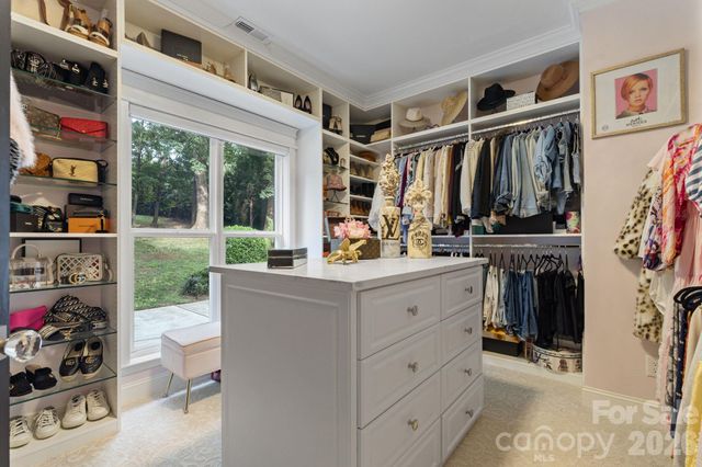 172 Mariner Pointe Lane, Mooresville, NC 28117