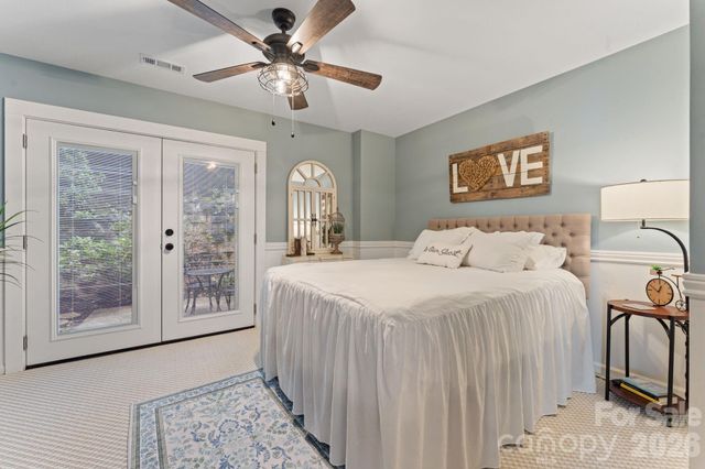 172 Mariner Pointe Lane, Mooresville, NC 28117