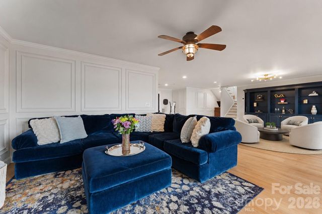 172 Mariner Pointe Lane, Mooresville, NC 28117