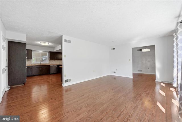 1317 CAROLINE ST, Winchester, VA 22601